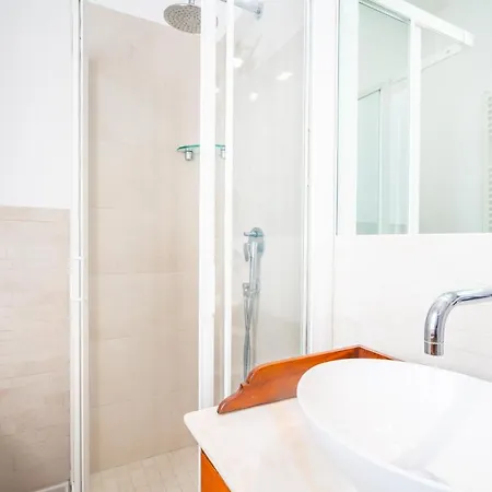 Attico Luce E Colori - Terrazza Vista Mare - 5 Bdr Διαμέρισμα