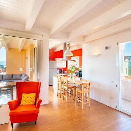 Attico Luce E Colori - Terrazza Vista Mare - 5 Bdr * Cagliari