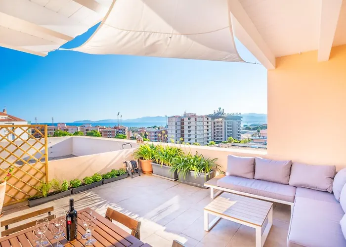 Apartmán Attico Luce E Colori - Terrazza Vista Mare - 5 Bdr Cagliari